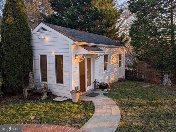 4822 Chevy Chase Boulevard, Chevy Chase MD 20815