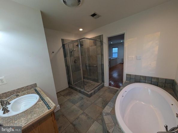 4822 Chevy Chase Boulevard, Chevy Chase MD 20815