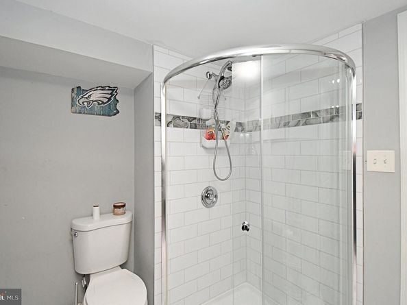 7027 Charles Street, Philadelphia PA 19135