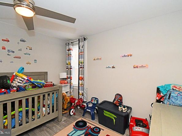 7027 Charles Street, Philadelphia PA 19135