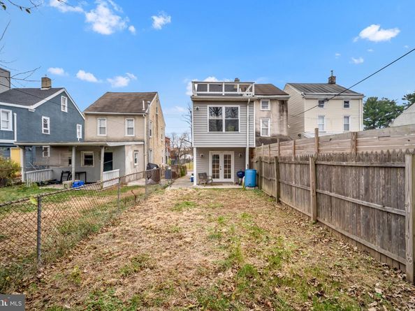 75 E Phil Ellena Street, Philadelphia PA 19119