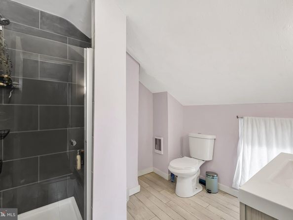 75 E Phil Ellena Street, Philadelphia PA 19119