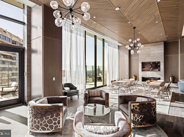 1911 Walnut Street 3301, Philadelphia PA 19103