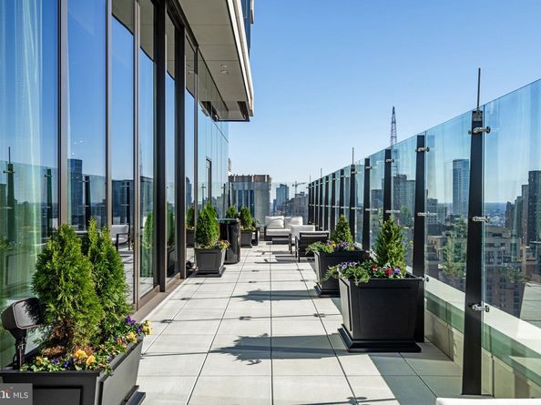 1911 Walnut Street 3301, Philadelphia PA 19103