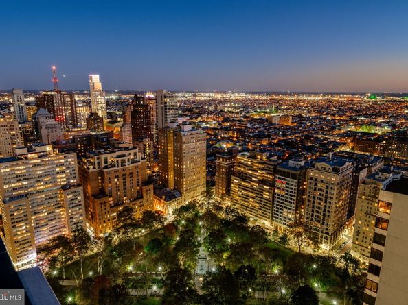 1911 Walnut Street 3301, Philadelphia PA 19103