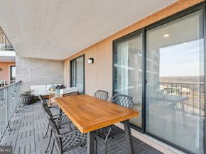 21033 Valley Forge Circle 1033, King Of Prussia PA 19406