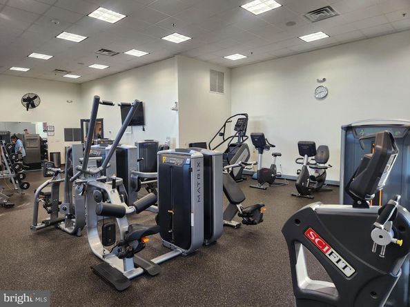 21033 Valley Forge Circle 1033, King Of Prussia PA 19406