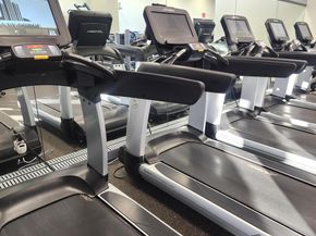 21033 Valley Forge Circle 1033, King Of Prussia PA 19406