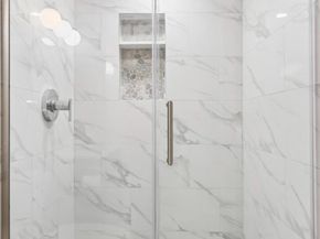 21033 Valley Forge Circle 1033, King Of Prussia PA 19406