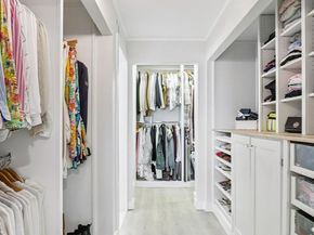 21033 Valley Forge Circle 1033, King Of Prussia PA 19406