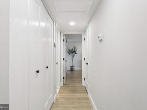 21033 Valley Forge Circle 1033, King Of Prussia PA 19406