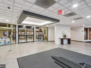 21033 Valley Forge Circle 1033, King Of Prussia PA 19406