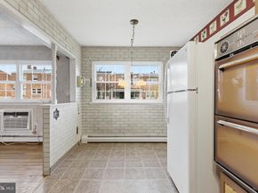 3549 Chalfont Drive, Philadelphia PA 19154