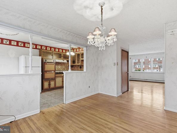 3549 Chalfont Drive, Philadelphia PA 19154