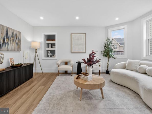 907 Lawrence Street NE, Washington DC 20017