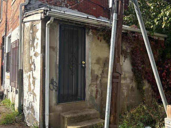 2501 N Corlies Street, Philadelphia PA 19132