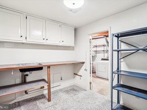 1326 N Lynnbrook Drive, Arlington VA 22201