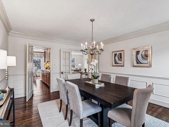 1326 N Lynnbrook Drive, Arlington VA 22201