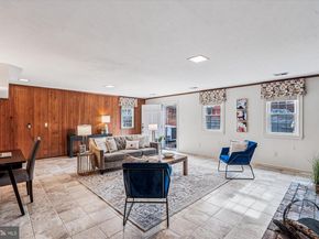 1326 N Lynnbrook Drive, Arlington VA 22201