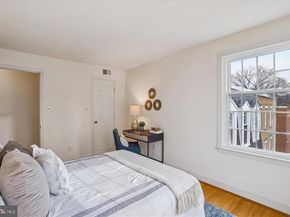 1326 N Lynnbrook Drive, Arlington VA 22201