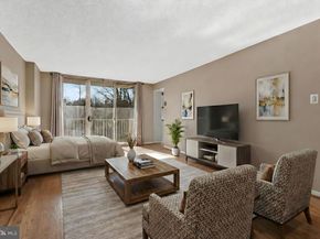 2500 N Van Dorn Street 316, Alexandria VA 22302