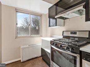 2500 N Van Dorn Street 316, Alexandria VA 22302