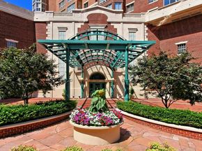 2121 Jamieson Avenue 1103, Alexandria VA 22314