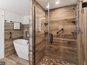 2121 Jamieson Avenue 1103, Alexandria VA 22314