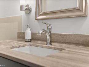 2121 Jamieson Avenue 1103, Alexandria VA 22314