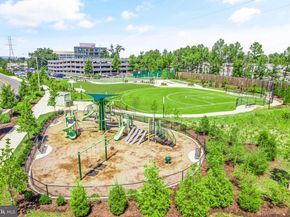 12921 Sunrise Ridge Alley 69, Herndon VA 20171