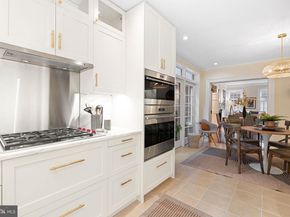 2131 Delancey Place, Philadelphia PA 19103