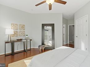 2465 Army Navy Drive 1211, Arlington VA 22206