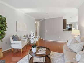 2465 Army Navy Drive 1211, Arlington VA 22206