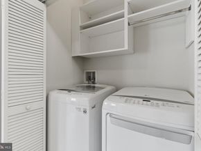 2465 Army Navy Drive 1211, Arlington VA 22206