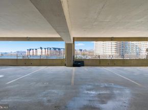 2465 Army Navy Drive 1211, Arlington VA 22206