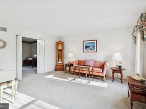 14 Villa Drive, Ambler PA 19002