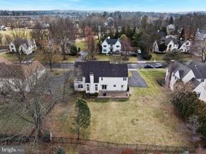 14 Villa Drive, Ambler PA 19002