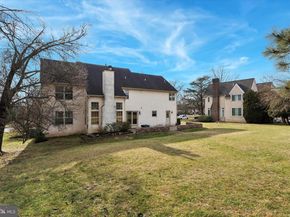 14 Villa Drive, Ambler PA 19002