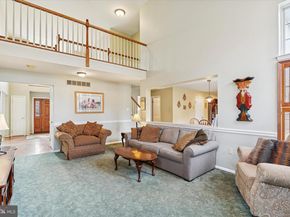 14 Villa Drive, Ambler PA 19002