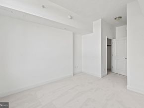 1020 N Highland Street 221, Arlington VA 22201