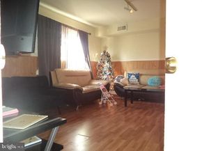 547 Allengrove Street, Philadelphia PA 19120