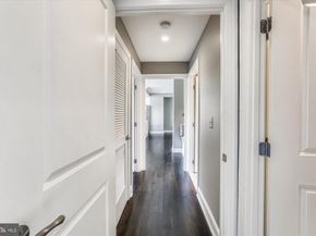 4915 Hampden Lane 101, Bethesda MD 20814