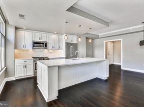 4915 Hampden Lane 101, Bethesda MD 20814