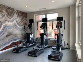 4915 Hampden Lane 101, Bethesda MD 20814