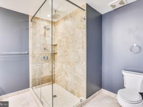 4915 Hampden Lane 101, Bethesda MD 20814