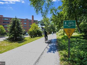 4915 Hampden Lane 101, Bethesda MD 20814