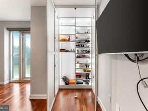 901 N Penn Street F407, Philadelphia PA 19123