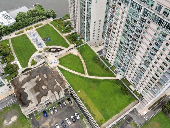 901 N Penn Street F407, Philadelphia PA 19123