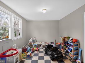 4517 E Yates Road, Bensalem PA 19020