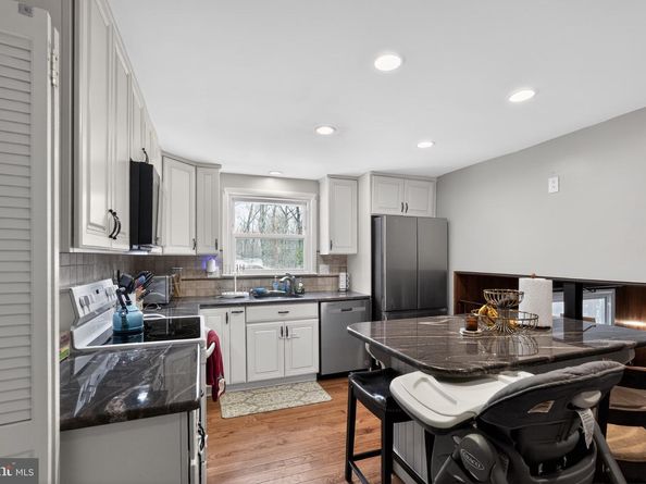 4517 E Yates Road, Bensalem PA 19020